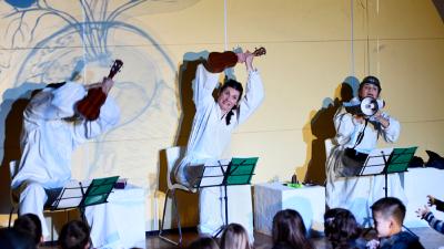 Image RASPRODANO: Teatar Poco Loco - Priča mi se priča: DJED I NAJVEĆA REPA U SVEMIRU