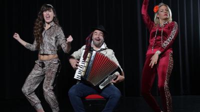 Image NOĆ KAZALIŠTA, 2025.: HIT TEATAR : “UDAVAČE”, kazališna predstava za odrasle