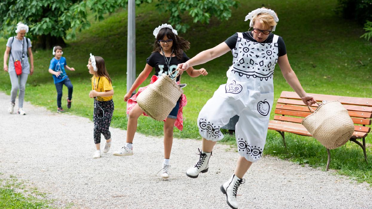 Image Bajka za van: CRVENKAPICA, VUK I BAKA (Kazališni advent na Sceni Ribnjak)